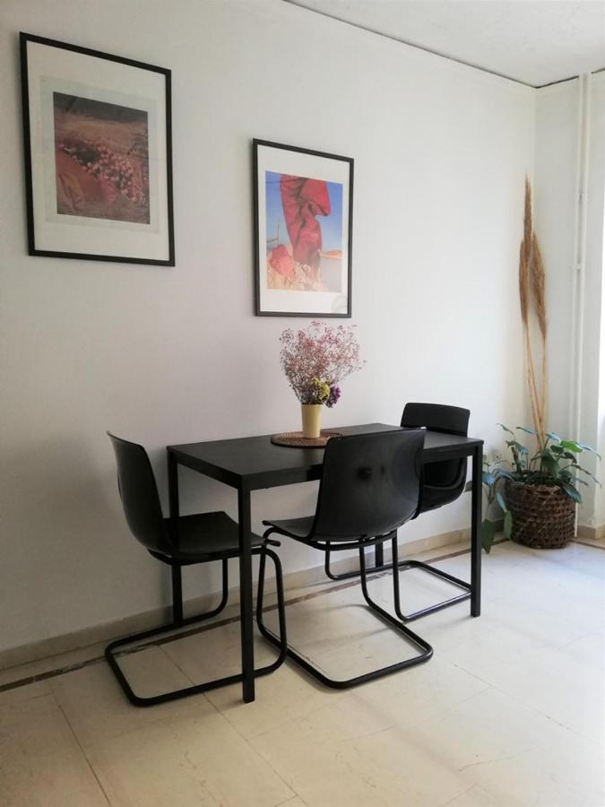 5Th Floor Apartment With Balcony Ateny Zewnętrze zdjęcie